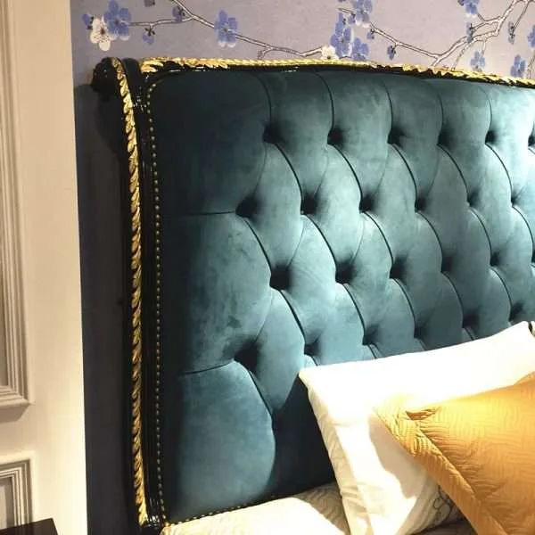 Light blue wedding bed - Image 2