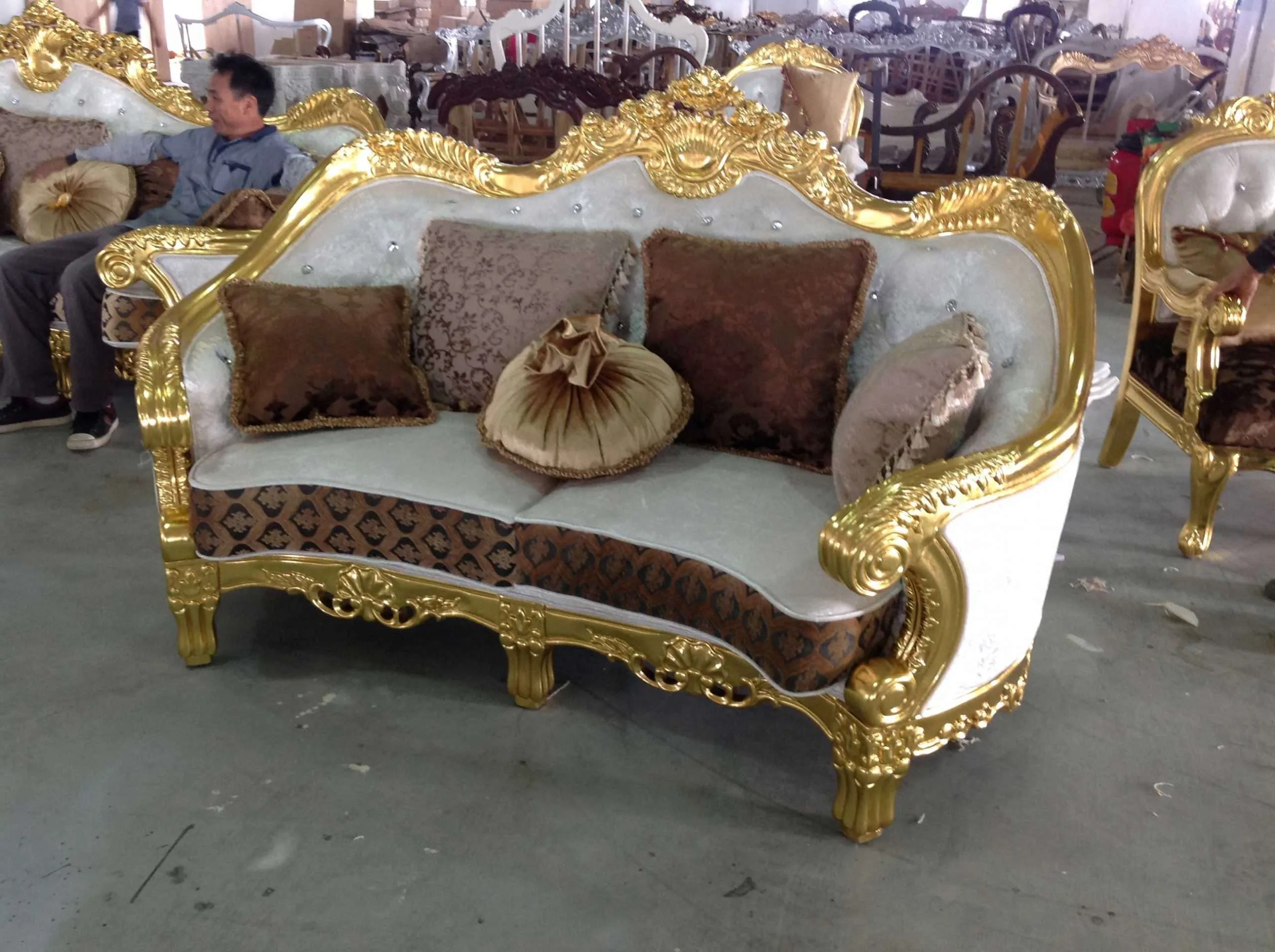 Luxury golden five seater sofa - Image 4