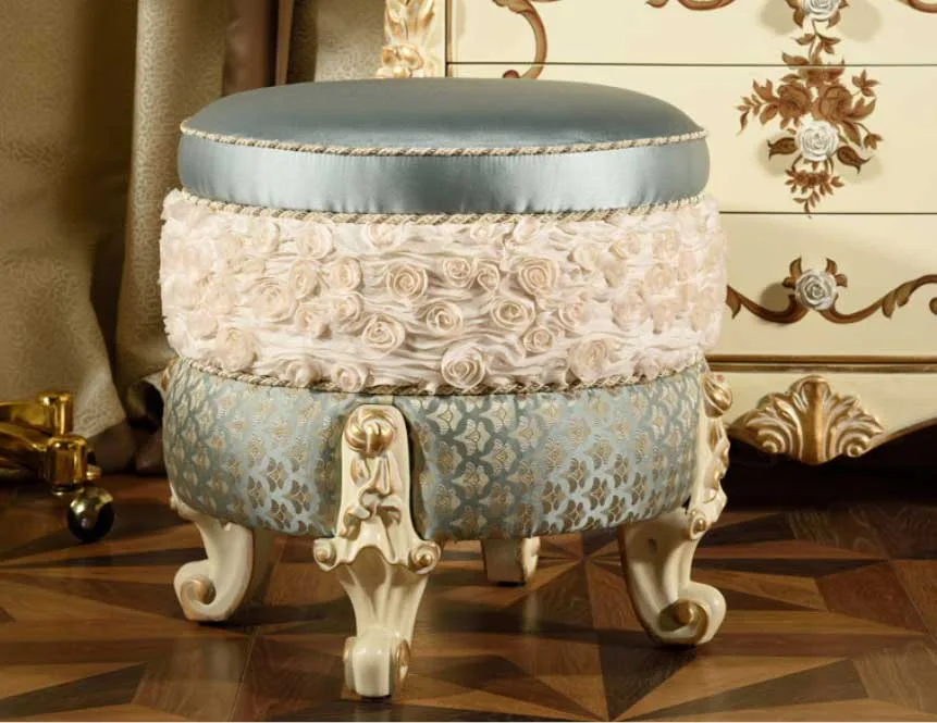 Luxury Makeup Vanities - Image 3
